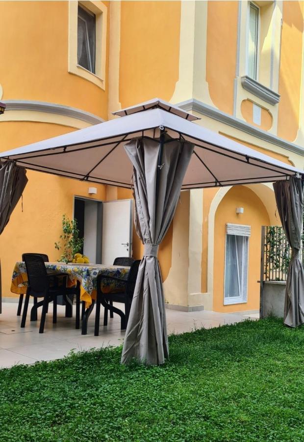 Вилла Divi Palace Торре-Аннунциата Экстерьер фото